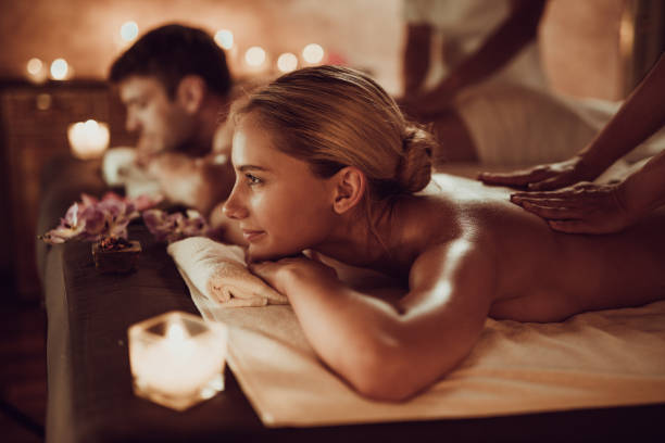 The Benefits of Couples Massage for Relationship Enhancement